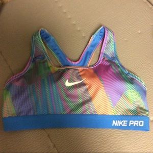 Nike Pro Dri-Fit Padded Sports Bra. Multicolored.
